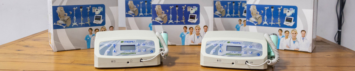 PUC Minas Poços de Caldas realiza doação de detectores fetais para a Secretaria Municipal de Saúde  